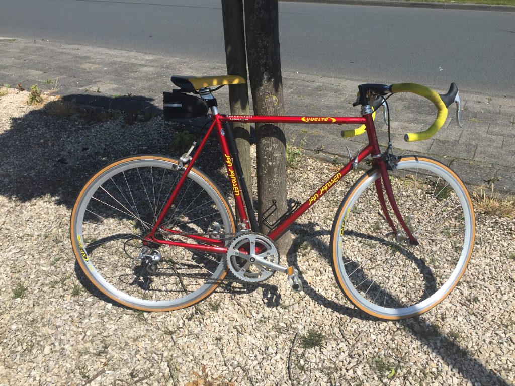 Derailleur afstellen - Zelf versnellingen afstellen - Racefiets \u0026  Mountainbike